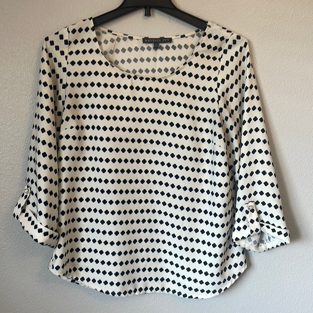Women’s blouse